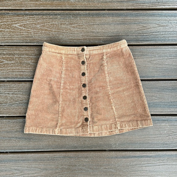 Forever 21 Dresses & Skirts - Forever 21 Tan Corduroy Preppy Skirt Women’s Small Fall  Academia Y2K 90…